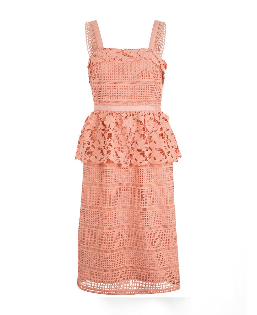 Korall: Korallfarget blondekjole 2017